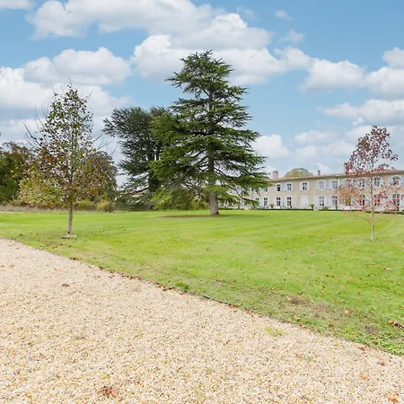 Chateau De Didonne 3*