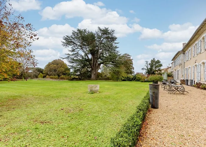 Chateau De Didonne 3*